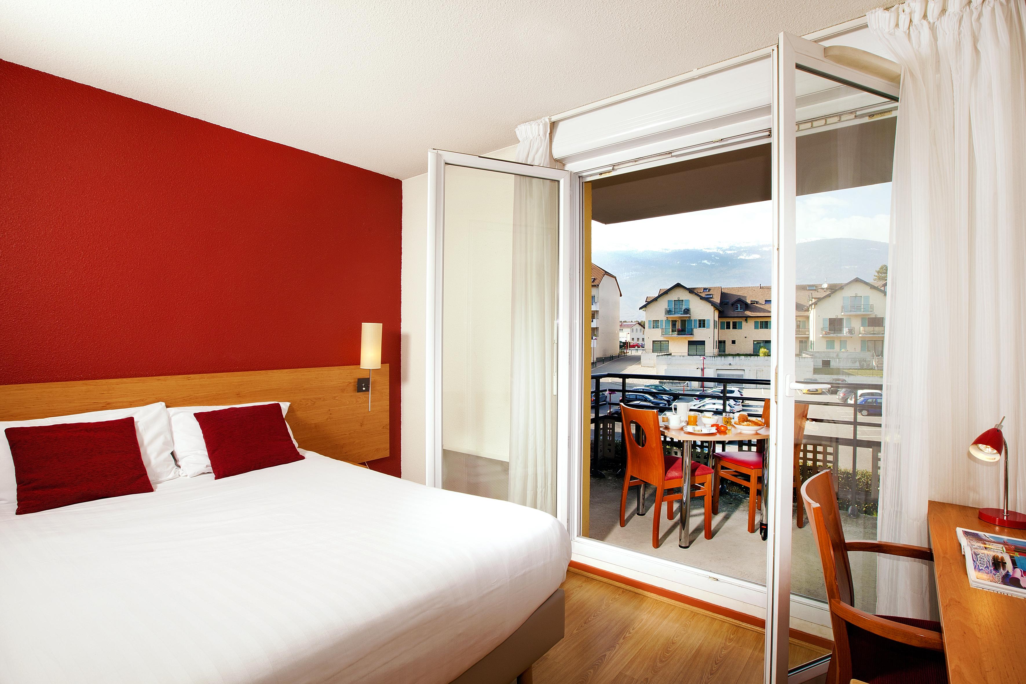 Sejours & Affaires Geneve Saint Genis Aparthotel Exterior foto