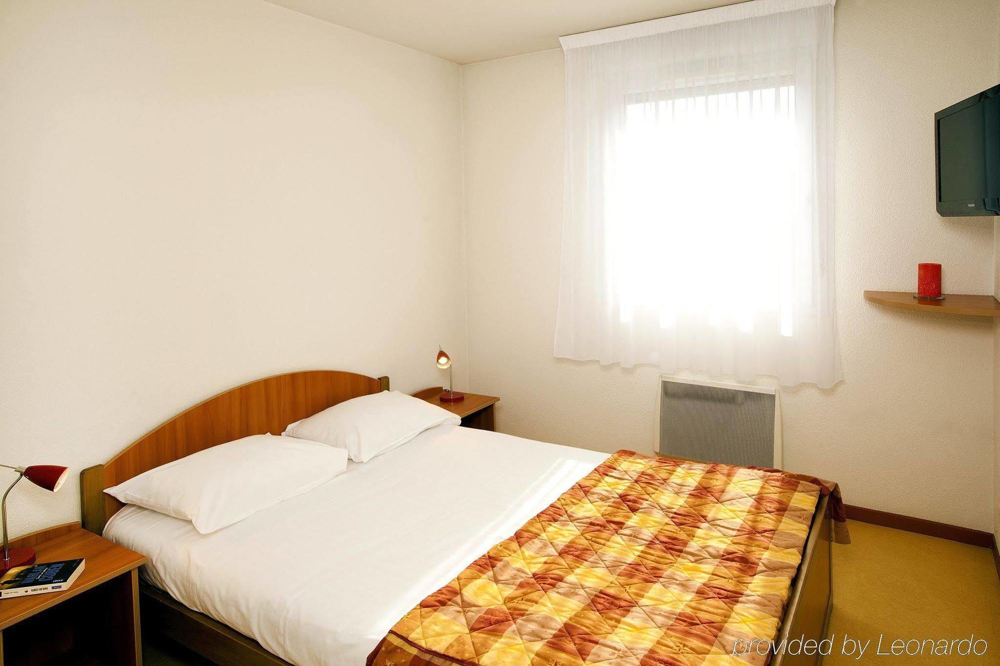 Sejours & Affaires Geneve Saint Genis Aparthotel Exterior foto